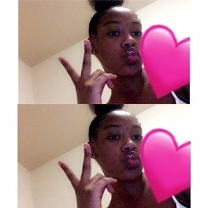 Meet your Posher, Trinity